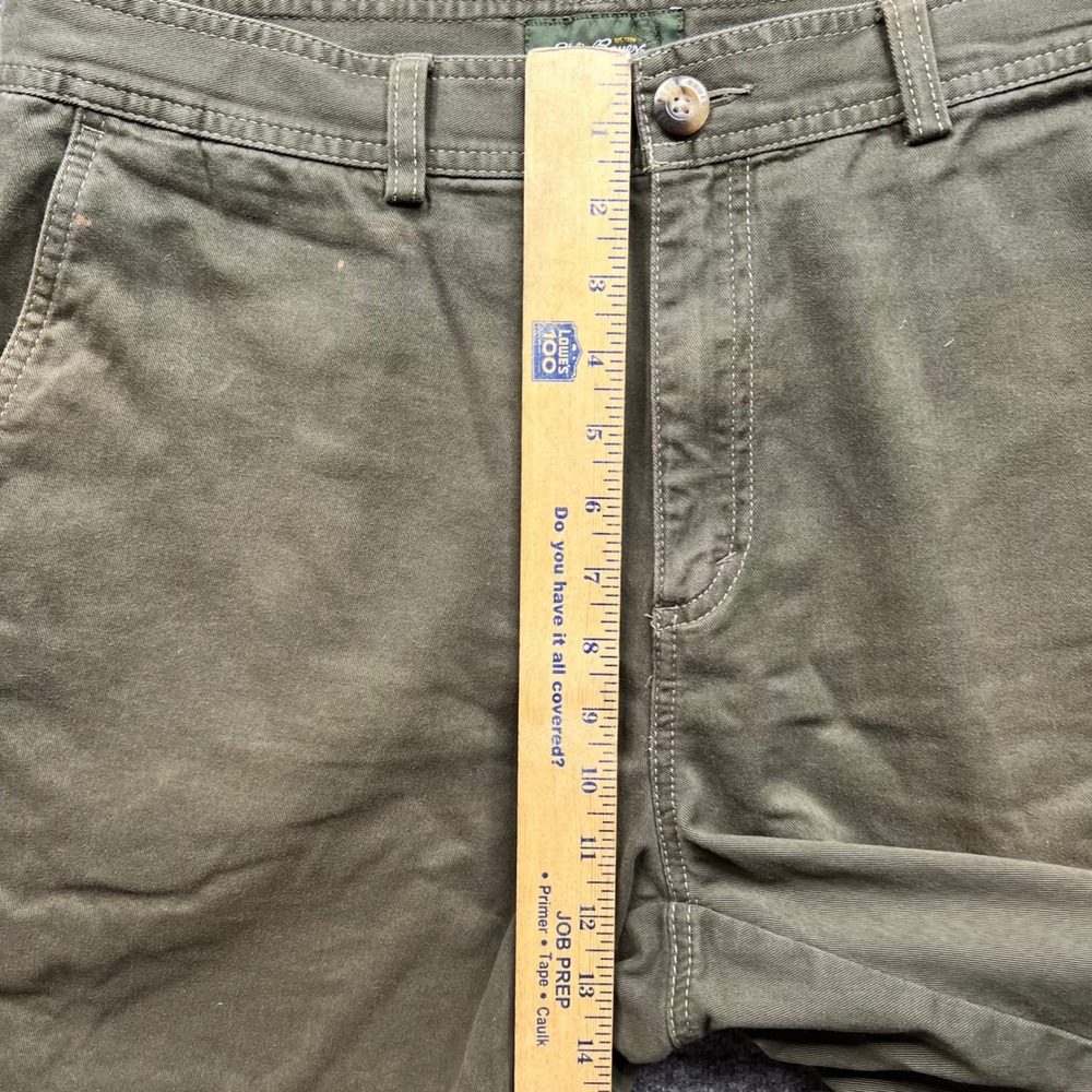Eddie Bauer Shorts Mens 32 Olive Green Chino Cotton Twill Casual Outdoor - Picture 5 of 13